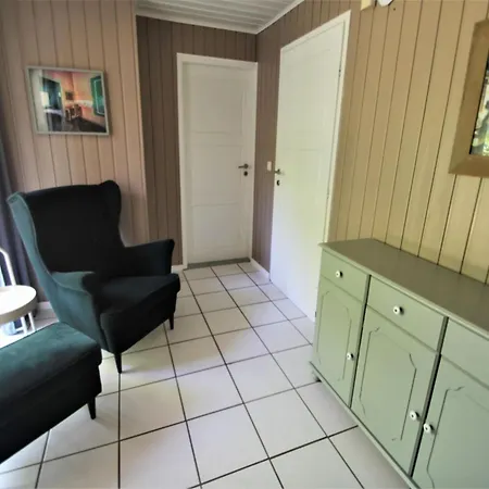 Modernly Furnished Double With Terrace In The Mirow Ferienhaus *