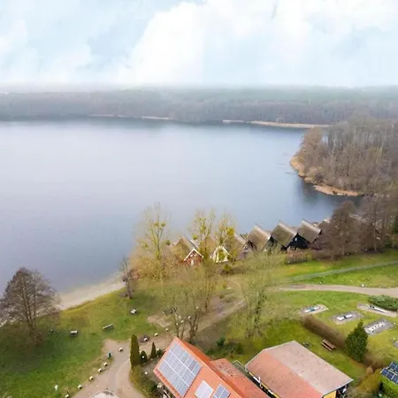 Modernly Furnished Double With Terrace In The Mirow Ferienhaus *